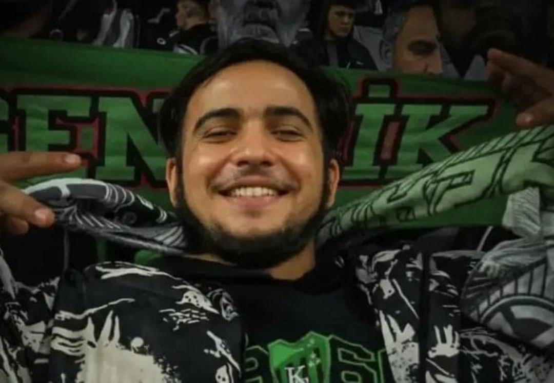 Kocaelispor-Beşiktaş ma&ccedil;ında yaşanan facianın g&ouml;r&uuml;nt&uuml;leri ortaya &ccedil;ıktı! Taraftar trib&uuml;nden d&uuml;şm&uuml;şt&uuml; 2