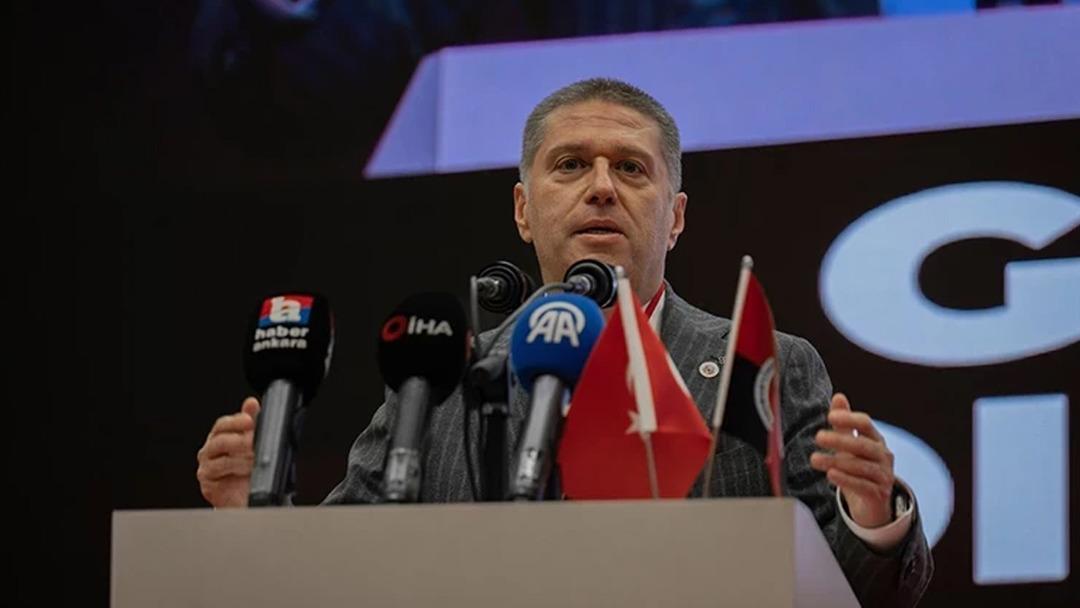 Fenerbah&ccedil;e ma&ccedil;ı &ouml;ncesi meydan okudu: "Bizde Kant&eacute; den iyi futbolcular var" 3