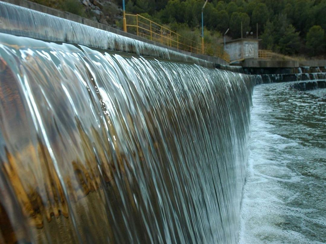 Ağustos ayından beri s&uuml;r&uuml;yordu: İzmir&rsquo;de su kesintileri sona erdi 2