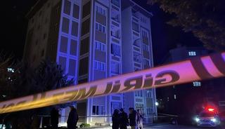 Apartmanda b&ouml;cek ila&ccedil;laması 11 kişiyi zehirledi