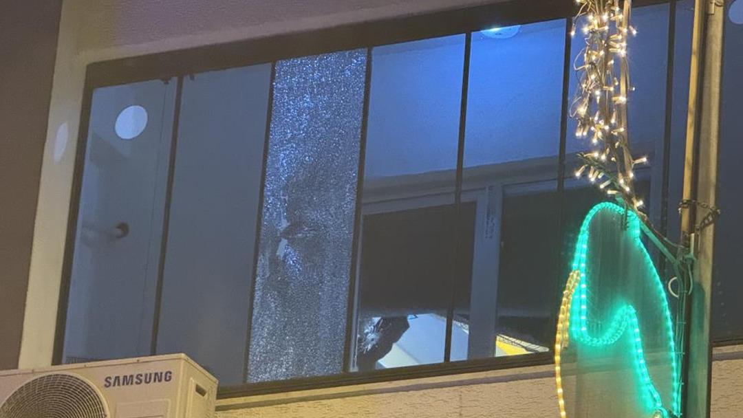 Iğdır&rsquo;daki iş merkezinde ş&uuml;pheli &ouml;l&uuml;m! Silah sesi sonrası acı manzara 1