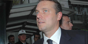 Cem Uzan "Kadınım" diyerek aşka geldi! Yeni sevgilisi bakın kimmiş