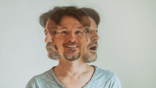 Sağlık Bakanından olay çıkış: Diyetle şizofren iyileşebilir! Yedikleriniz akıl hastası yapıyor 