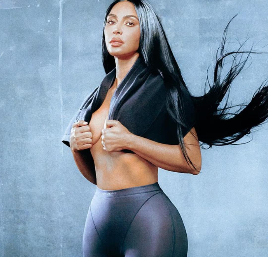 Lewis Hamilton ile aşkı g&uuml;ndemde! Kim Kardashian&rsquo;dan &uuml;sts&uuml;z poz 1