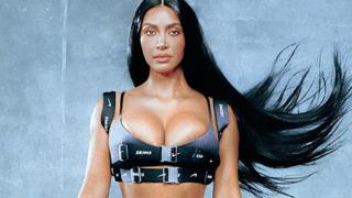 Lewis Hamilton ile aşkı gündemde! Kim Kardashian’dan üstsüz poz