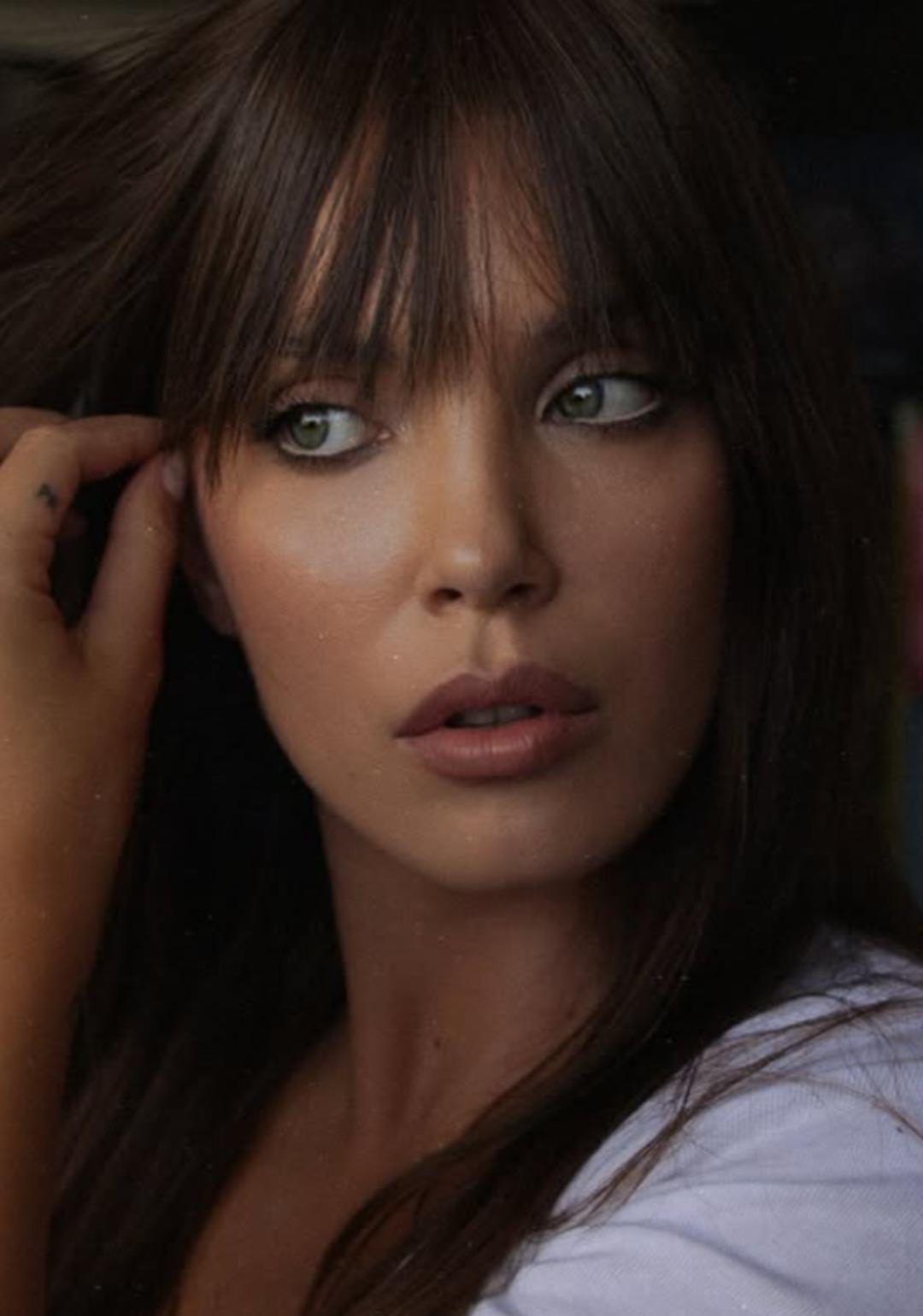 Uzak Şehir&rsquo;in Pakize&rsquo;si Yaren G&uuml;ldiken&rsquo;den iddialı pozlar!  3