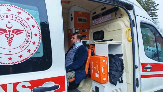 Manisa&rsquo;da trafik kazası: 2 yaralı 1