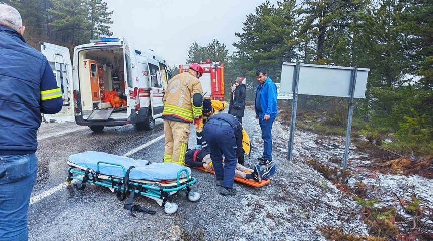 Manisa&rsquo;da trafik kazası: 2 yaralı