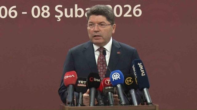 Adalet Bakanı Tunç: Demokratik anayasa ile Türkiye Yüzyılı’na devam etmek yakışır