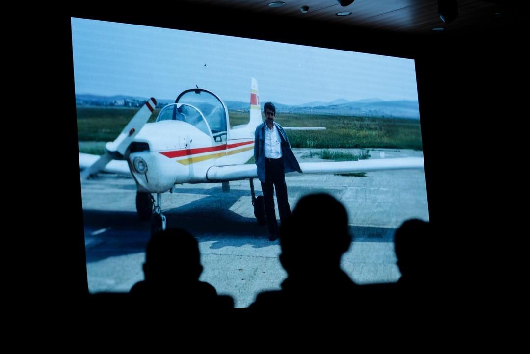 Hayatını  Tam bağımsız T&uuml;rkiye  &uuml;lk&uuml;s&uuml;ne adadı: &Ouml;zdemir Bayraktar ın hayatı belgesel oldu! 1