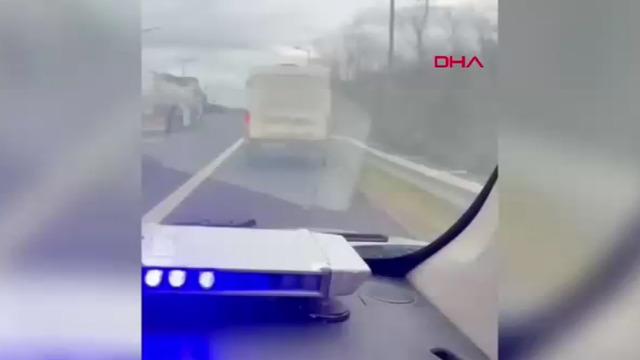 Yer: Sakarya! 20 kaçak göçmen yakalandı