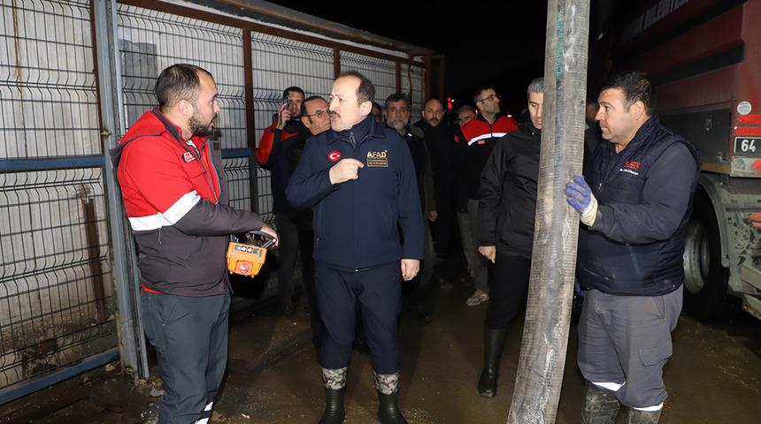 Uşak'ta dere taşkını! AFAD Başkanı'ndan a&ccedil;ıklama