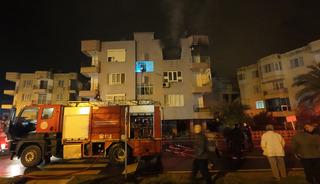 Mersin'de ev yangını! Ekipler sevk edildi