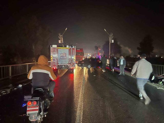 Şanlıurfa&rsquo;da trafik kazası: 2 yaralı 4