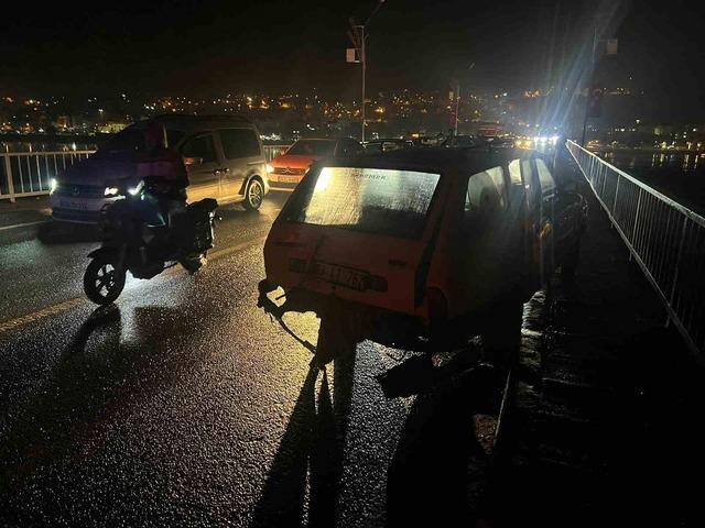 Şanlıurfa&rsquo;da trafik kazası: 2 yaralı 3