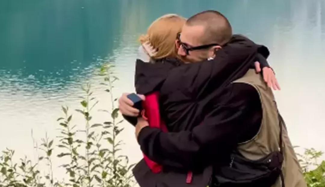 Survivor Ogeday Girişken evliliğe ilk adımı attı! Zeynep Yumrutaş ile nişanlandı 1