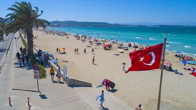 Turizmde konaklama gelirlerinde 2025'te 7 milyar dolarla rekor