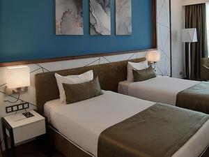 Turizm gelirlerinde tarihi rekor! 65 milyar dolarla son 22 yılın zirvesinde