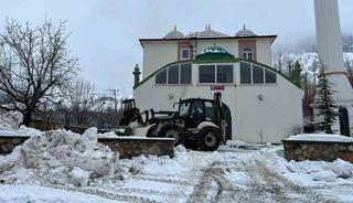 Kahramanmaraş kırsal b&ouml;lgelerde kar temizliği