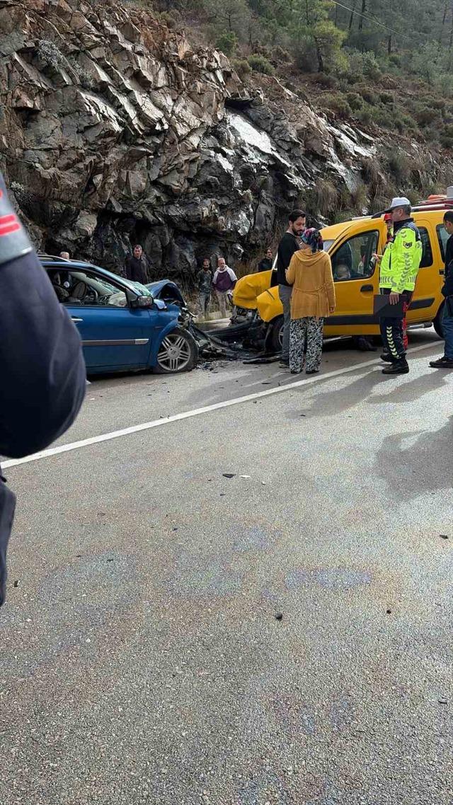 Fethiye&rsquo;de trafik kazası: 7 yaralı 1
