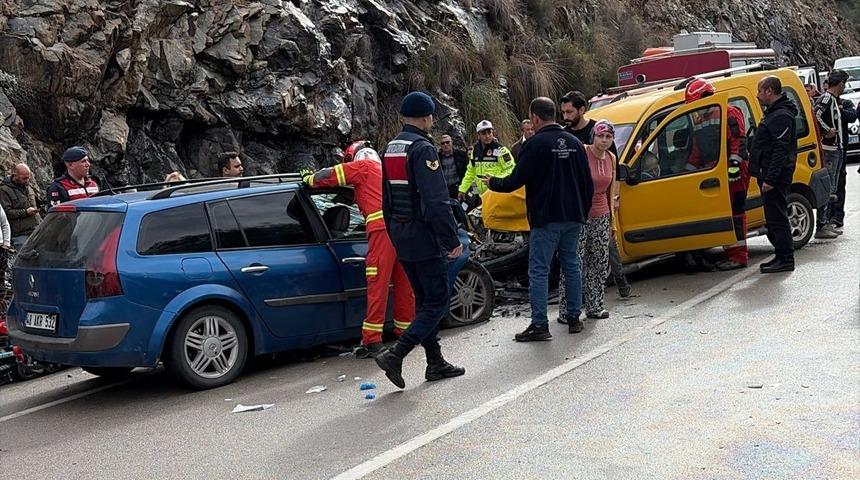 Fethiye&rsquo;de trafik kazası: 7 yaralı