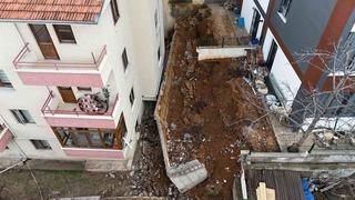 Ankara’da istinat duvarı yıkıldı: 5 apartman boşaltıldı