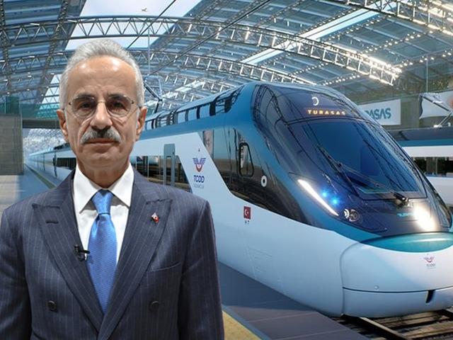 Hızlı tren i&ccedil;in tarih geldi! Bakan Uraloğlu: S&uuml;re 2 saat 15 dakikaya d&uuml;şecek