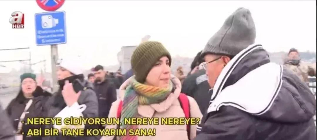 Galata da balık&ccedil;ıya aktivist hareket: Bir kova balığı hi&ccedil; etti! 3