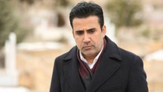 Emrah çocuklarıyla ilgili yorumlara kızdı! Ahlaksızca...