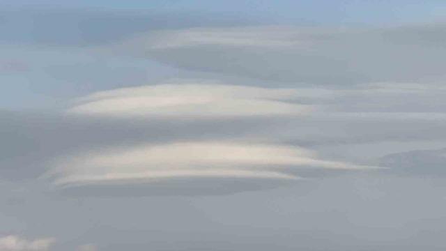 Tatvan&rsquo;da mercan bulutu g&ouml;r&uuml;nt&uuml;lendi 1