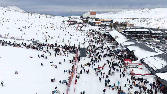 Erciyes’te hafta sonu yoğunluğu