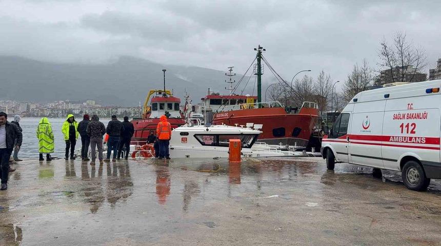 Gemlik Sahili&rsquo;nde erkek cesedi bulundu