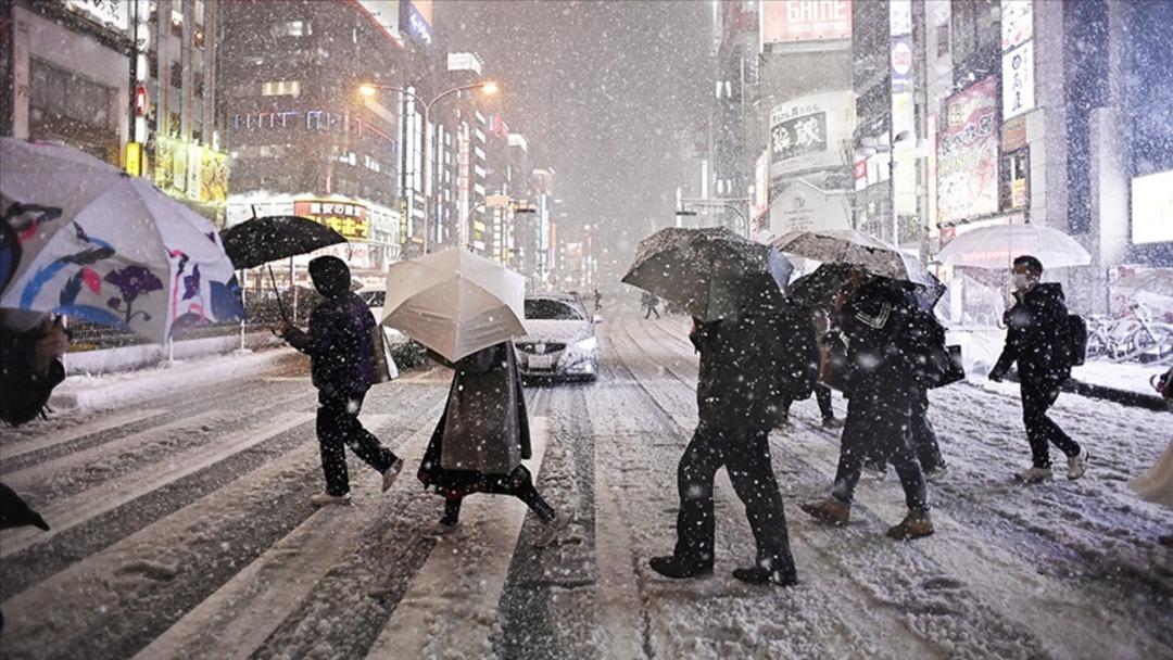 Hava durumu sebebiyle 45 kişi hayatını kaybetti, y&uuml;zlerce insan yaralandı! 1