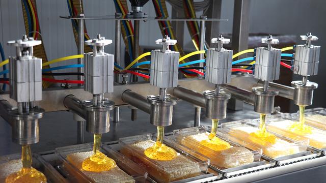 Sivas'tan d&uuml;nyanın bir&ccedil;ok &uuml;lkesine bal ihra&ccedil; ediliyor