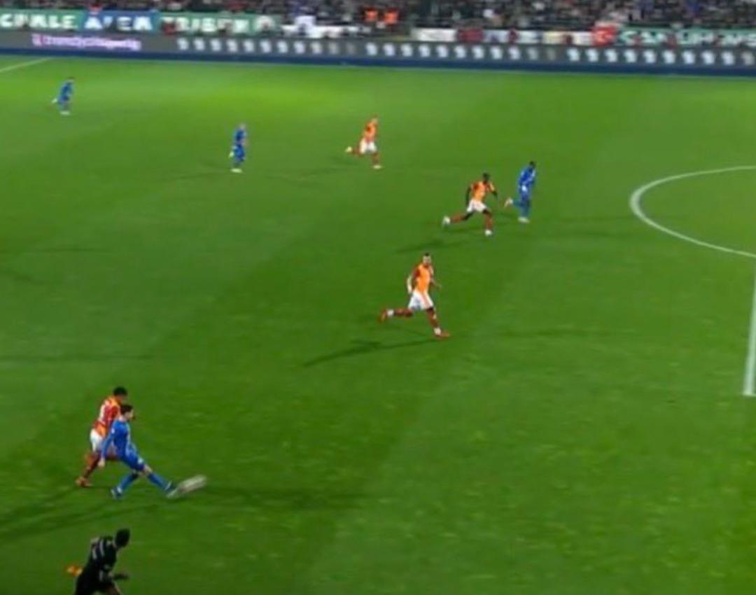 Deprem etkisi yaratacak s&ouml;zler! Ahmet &Ccedil;akar haykırdı: "Galatasaray ma&ccedil;ında montaj yaptılar, o gol&uuml; yediler!" 1