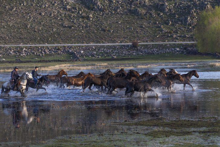 Duyan koştu! Türkiye'nin dört bir yanından akın akın oraya geldiler G2