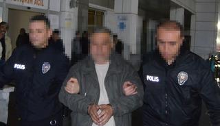 Trafikte &ccedil;ıkan kavga &ccedil;ifte cinayetle bitti! Aracı &ccedil;amura saplanınca yakalandı