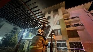 Karaman'da binada çıkan yangında 10 kişi dumandan etkilendi