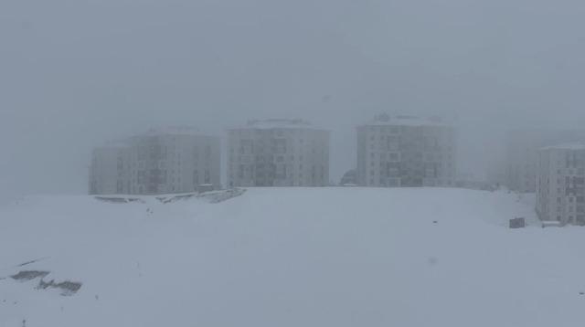 Y&uuml;ksekova&rsquo;da kar yağışı etkili oldu 7