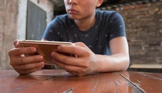 M&uuml;stehcen i&ccedil;eriğe &ccedil;ocuk engeli geliyor