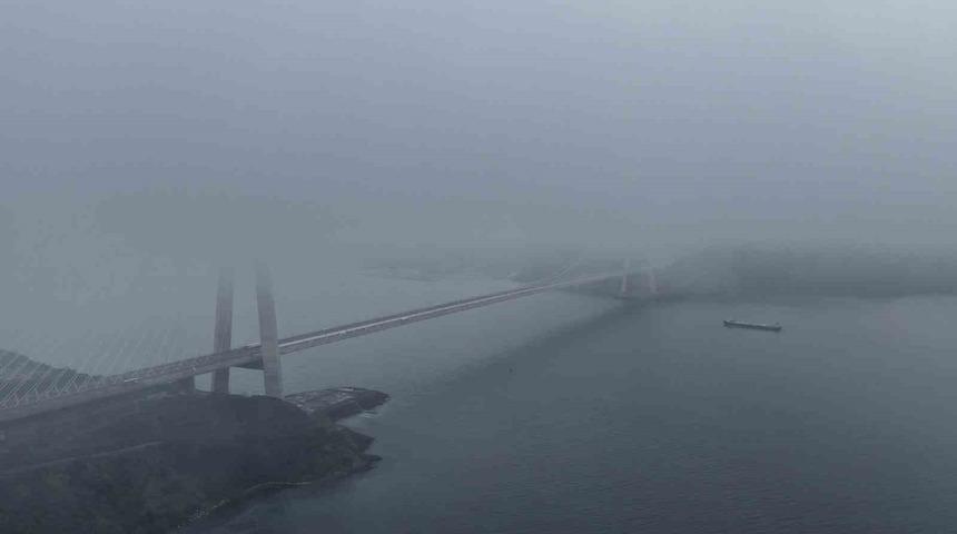 Yavuz Sultan Selim K&ouml;pr&uuml;s&uuml;&rsquo;nde etkili olan sis havadan g&ouml;r&uuml;nt&uuml;lendi