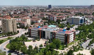 Sel&ccedil;uklu, n&uuml;fusuyla 50 ilden b&uuml;y&uuml;k!