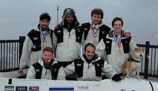 Olimpiyatlar &ouml;ncesi b&uuml;y&uuml;k şok: Sporcuları soydular!