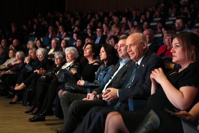 Sadri Alışık Ödülleri Yenimahalle’de dağıtıldı