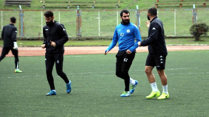 Engin Baytar'a 6 ma&ccedil; men cezası