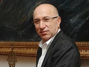 &Ccedil;ay ocağından d&uuml;nya devliğine: Turgay Ciner kimdir?