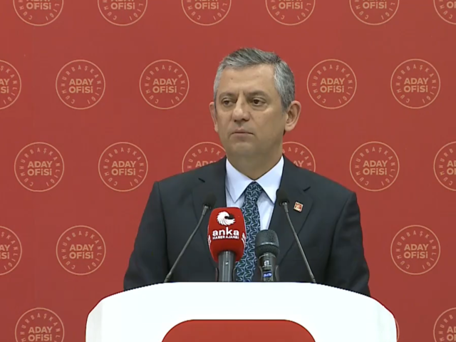 &Ouml;zg&uuml;r &Ouml;zel "K&ouml;kl&uuml; değişiklikler yapacağız" diyerek duyurdu: "Mutlaka değişmeli"