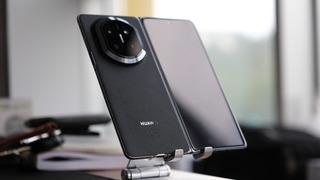 Sizi de Katlanabilir Telefon Almaya İkna Edebilecek HUAWEI Mate X7 Türkiye'de!