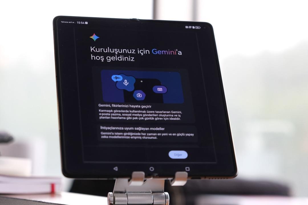 Sizi de Katlanabilir Telefon Almaya İkna Edebilecek HUAWEI Mate X7 T&uuml;rkiye de! 6