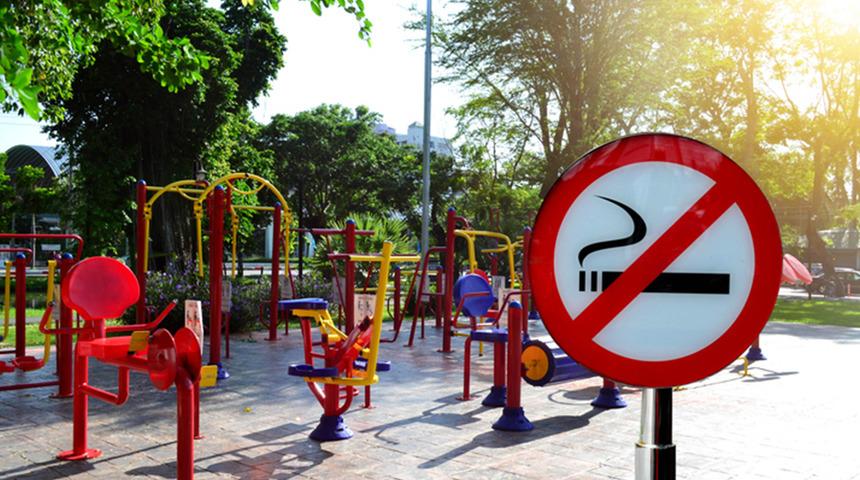 Sigara i&ccedil;enler i&ccedil;in bir d&ouml;nem sona erecek! Bakanlıktan yeni yasak hamlesi geldi